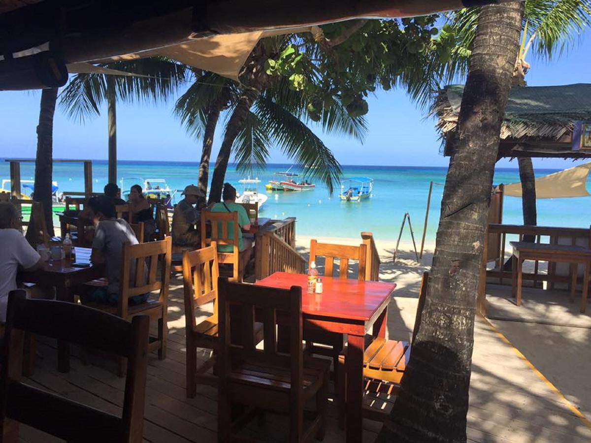 Bananarama Dive & Beach Resort West Bay Exterior foto